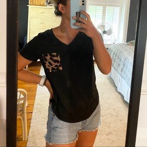Shein black V neck leopard pocket tee